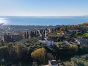 Locale in vendita di 420 m² in Via San Colombano, 38