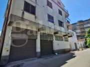 Locale in vendita di 427 m² in Via Agnonello