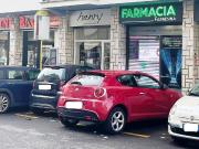 Locale in vendita di 42 m² in Via della Farnesina, 141