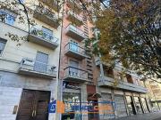 Locale in vendita di 43 m² in Piazza Tancredi Galimberti, 4
