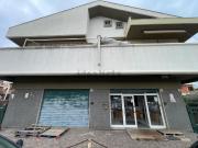 Locale in vendita di 440 m² in Via ponte linari, 45
