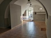 Locale in vendita di 45 m² in Piazza Ruggero Settimo, 11