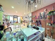 Locale in vendita di 45 m² in Via Cavour, 10