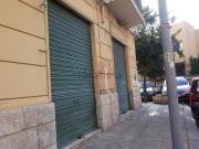 Locale in vendita di 45 m² in Via Domenico Lancia di...