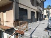 Locale in vendita di 45 m² in Via G. B. Valente