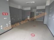 Locale in vendita di 45 m² in Via giramo, 9