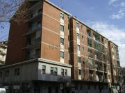 Locale in vendita di 45 m² in Via Lorenteggio, 157