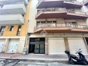 Locale in vendita di 65 m² in Via Pesaro, 17