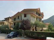 Locale in vendita di 47 m² in Via Giardini di sotto