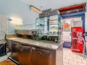 Locale in vendita di 51 m² in Via Sulmona