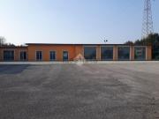 Locale in vendita di 500 m² in Via Labirinto, 256
