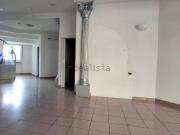 Locale in vendita di 50 m² in Via Alessandro Manzoni, 29