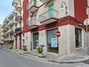 Locale in vendita di 50 m² in Via Antonio Karusio, 46