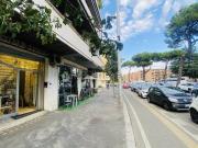 Locale in vendita di 50 m² in Via Gregorio VII