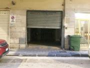 Locale in vendita di 50 m² in Via Oreste Petrillo, 31