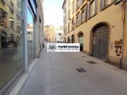 Locale in vendita di 50 m² in Via Pignolo, 33