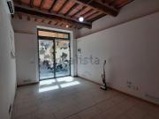 Locale in vendita di 50 m² in Via Rosai