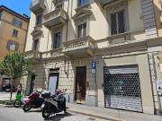 Locale in vendita di 50 m² in Via San Secondo, 44