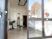Locale in vendita di 51 m² in Via Appia