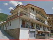 Locale in vendita di 51 m² in Via Giardini di sotto