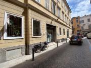 Locale in vendita di 53 m² in Strada Petrarca, 18