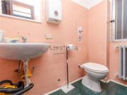 Locale in vendita di 55 m² in Via Parmigianino
