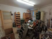 Locale in vendita di 56 m² in Via Erbosa, 73