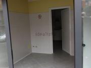 Locale in vendita di 56 m² in Via Raffaele Paolucci