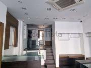 Locale in vendita di 56 m² in Via Simone Cuccia, 8