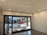 Locale in vendita di 56 m² in Viale Porto Palos, 37