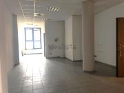 Locale in vendita di 57 m² in Via Donatori di Sangue, 9
