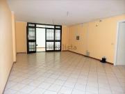 Locale in vendita di 57 m² in Viale Caduti sul Lavoro