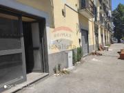 Locale in vendita di 594 m²