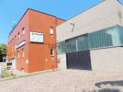 Locale in vendita di 596 m² in Via degli Artigiani, 20