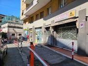 Locale in vendita di 59 m² in Via Donghi