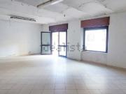 Locale in vendita di 59 m² in Via Fratelli Vicari
