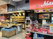 Locale in vendita di 600 m² in Largo San Francesco, 41