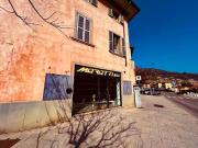 Locale in vendita di 60 m² in Piazza Umberto I