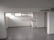 Locale in vendita di 60 m² in Via Ferdinando Acton