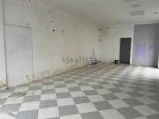 Locale in vendita di 60 m² in Via Francesca Sud, 45