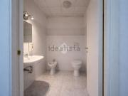 Locale in vendita di 60 m² in Via Giuseppe Parini, 5