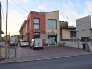 Locale in vendita di 611 m²