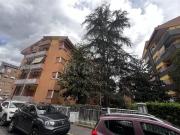 Locale in vendita di 63 m² in Via Domenico Comparetti