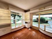 Locale in vendita di 63 m² in Via Giovan Battista...