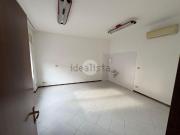 Locale in vendita di 65 m² in Via Bergamo