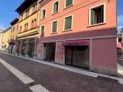 Locale in vendita di 65 m² in Via Duomo, 34