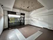 Locale in vendita di 65 m² in Via IV Novembre, 80