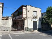 Locale in vendita di 65 m² in Via San Giacomo dei Capri