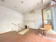 Locale in vendita di 65 m² in Via Uguccione della Faggiola