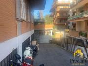 Locale in vendita di 663 m² in Via Antonio Sogliano
